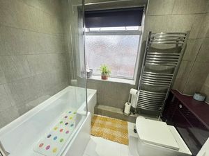 Photo 16- click for photo gallery